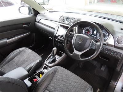 2019 Suzuki Vitara - Thumbnail