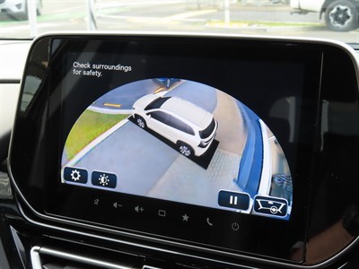2023 Suzuki S-Cross - Thumbnail