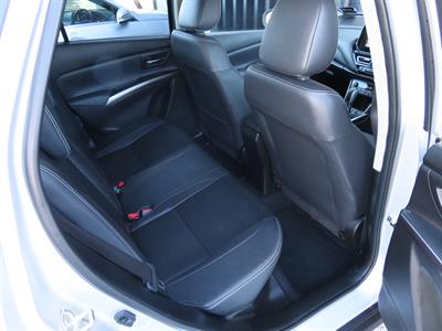 2023 Suzuki S-Cross - Thumbnail