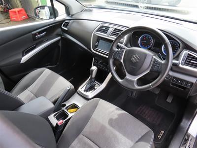 2014 Suzuki S-Cross - Thumbnail