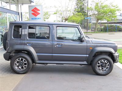 2025 Suzuki Jimny - Thumbnail
