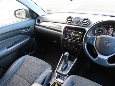 2022 Suzuki Vitara - Thumbnail