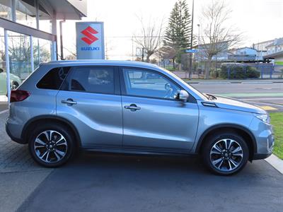 2022 Suzuki Vitara - Thumbnail