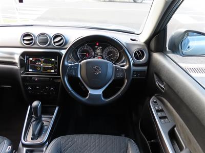 2022 Suzuki Vitara - Thumbnail