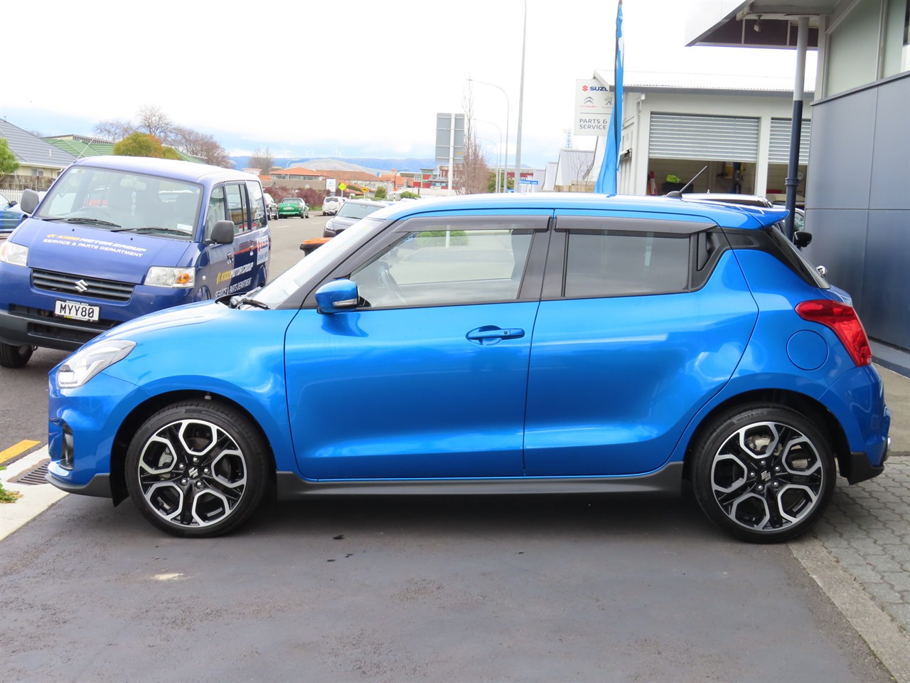 2023 Suzuki Swift