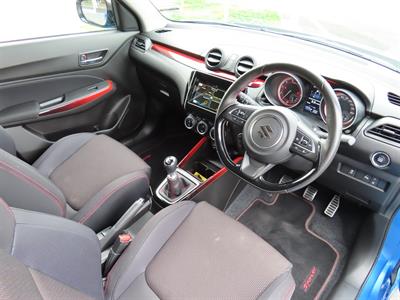 2023 Suzuki Swift - Thumbnail