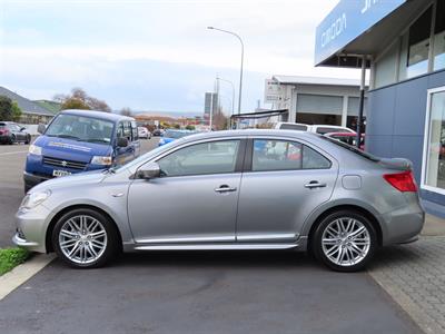 2014 Suzuki Kizashi - Thumbnail