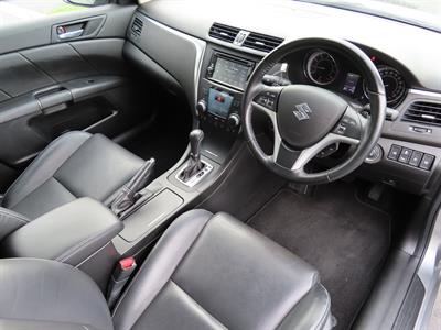 2014 Suzuki Kizashi - Thumbnail