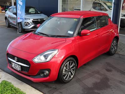 2022 Suzuki Swift - Thumbnail