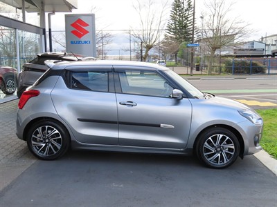 2024 Suzuki Swift - Thumbnail