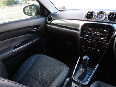 2021 Suzuki Vitara - Thumbnail