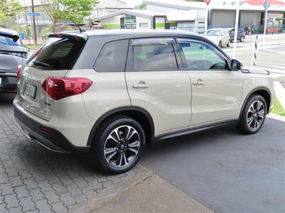 2021 Suzuki Vitara - Thumbnail
