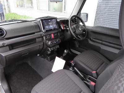 2025 Suzuki Jimny - Thumbnail