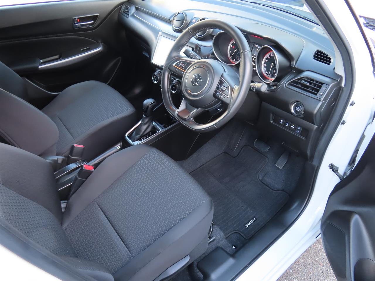 2023 Suzuki Swift