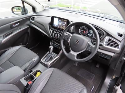 2023 Suzuki S-Cross - Thumbnail