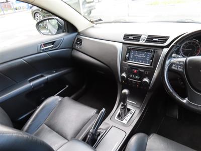 2014 Suzuki Kizashi - Thumbnail