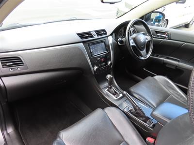 2014 Suzuki Kizashi - Thumbnail