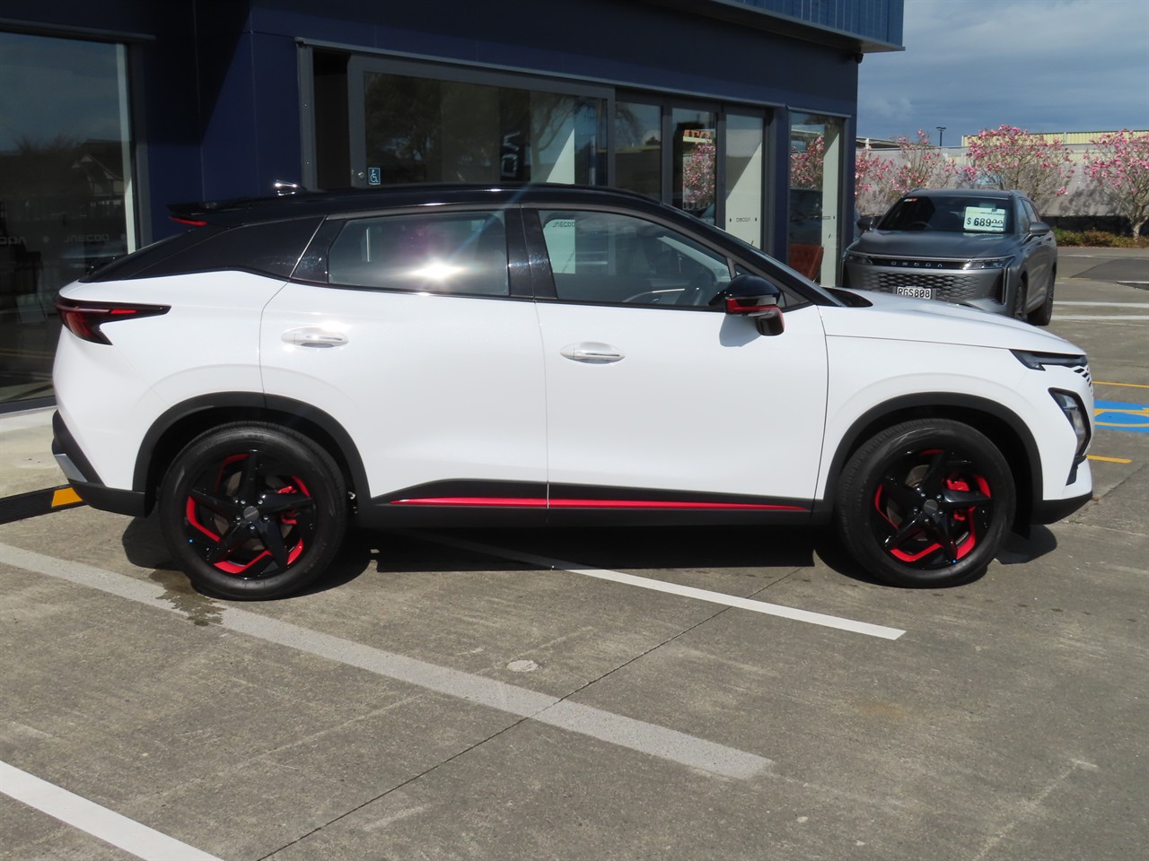 2024 Omoda C5