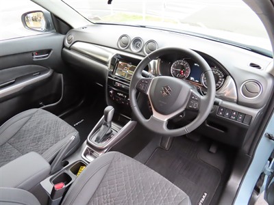 2023 Suzuki Vitara - Thumbnail
