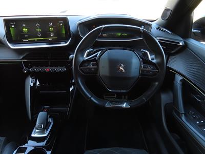 2021 Peugeot 2008 - Thumbnail