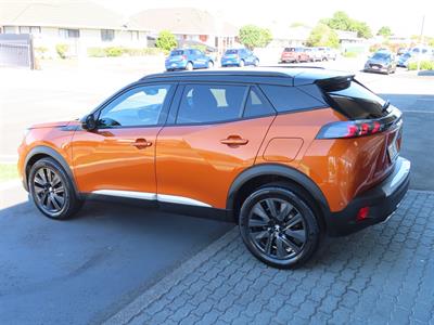 2021 Peugeot 2008 - Thumbnail