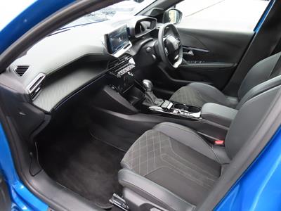 2022 Peugeot 208 - Thumbnail