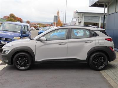 2021 Hyundai Kona - Thumbnail