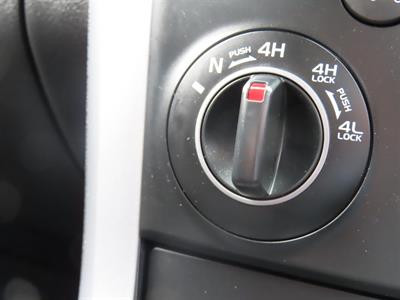 2017 Suzuki Grand Vitara - Thumbnail