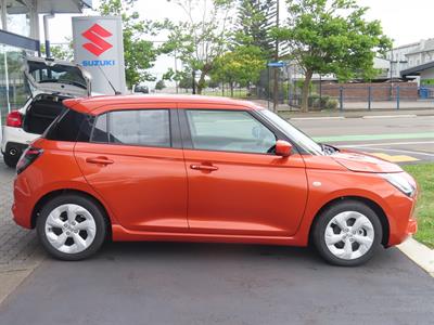 2025 Suzuki Swift - Thumbnail