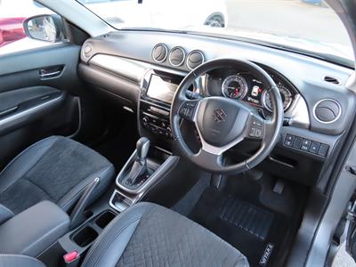 2022 Suzuki Vitara - Thumbnail