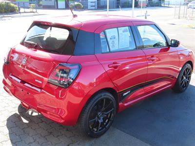 2025 Suzuki Swift - Thumbnail