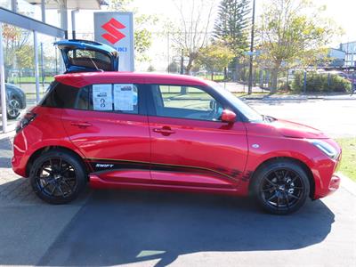 2025 Suzuki Swift - Thumbnail