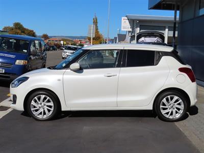 2022 Suzuki Swift - Thumbnail