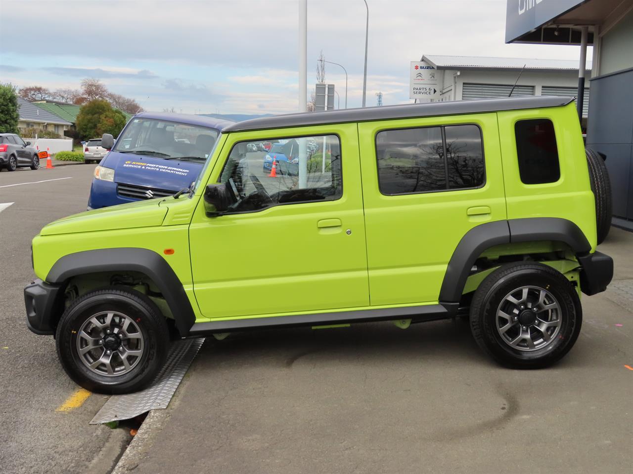 2025 Suzuki Jimny