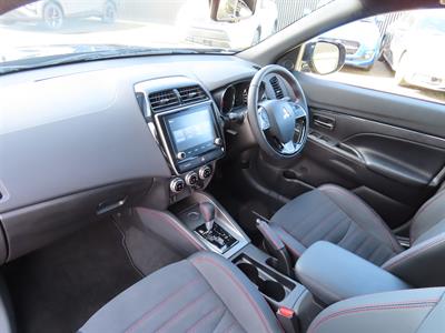 2025 Mitsubishi ASX - Thumbnail