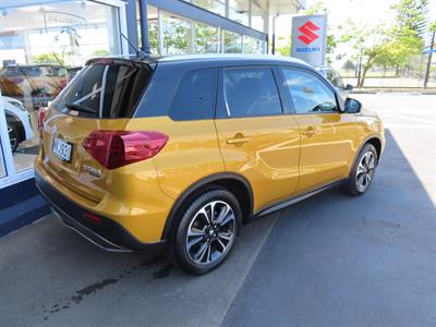 2019 Suzuki Vitara - Thumbnail