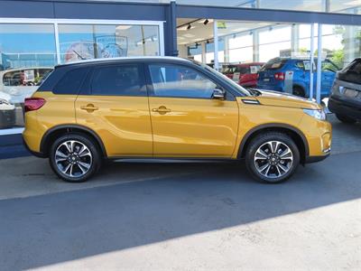 2019 Suzuki Vitara - Thumbnail