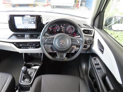 2025 Suzuki Swift - Thumbnail