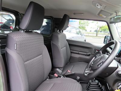 2025 Suzuki Jimny - Thumbnail