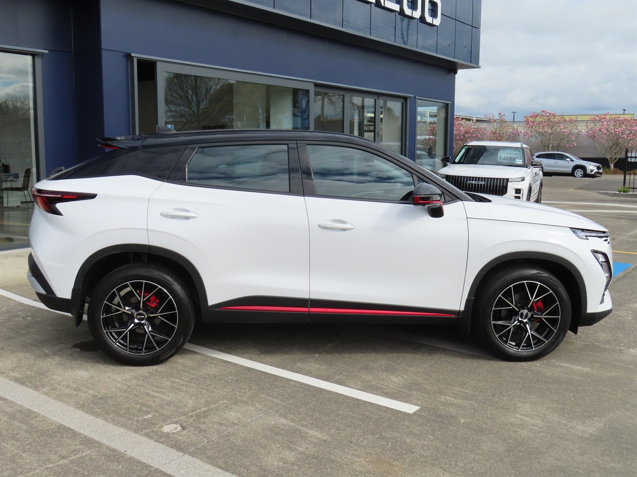 2024 Omoda C5