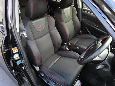 2014 Suzuki Swift - Thumbnail