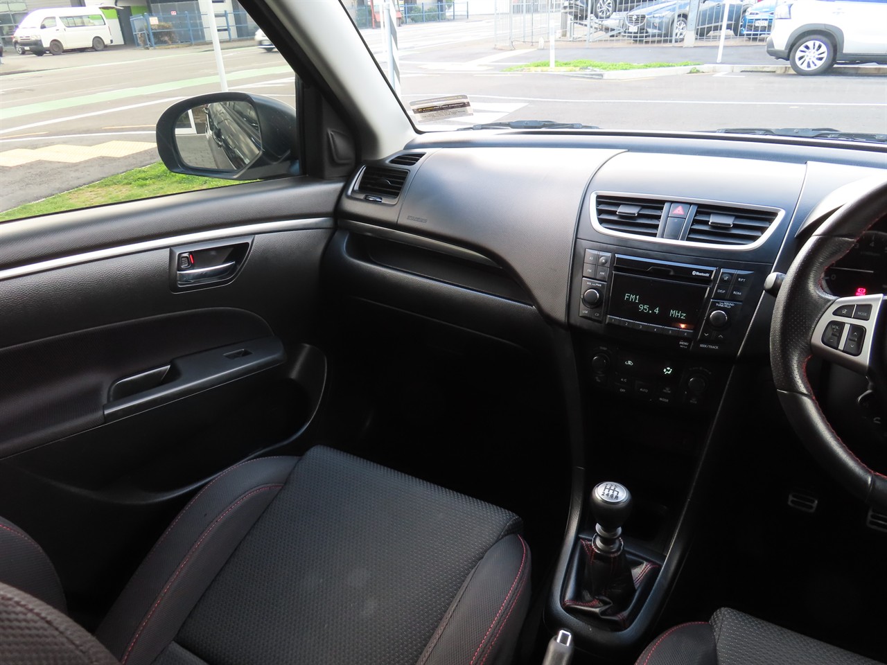 2014 Suzuki Swift