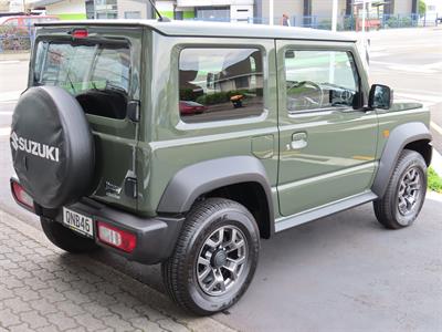 2024 Suzuki Jimny - Thumbnail