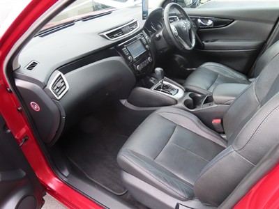 2015 Nissan Qashqai - Thumbnail