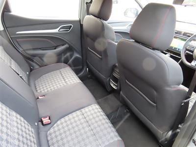 2024 MG ZS - Thumbnail