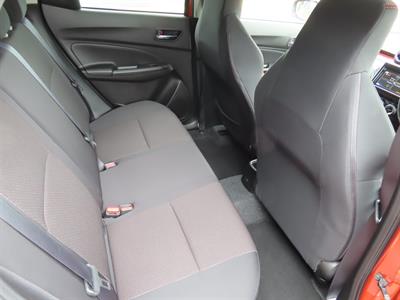 2023 Suzuki Swift - Thumbnail