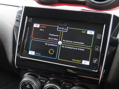 2023 Suzuki Swift - Thumbnail