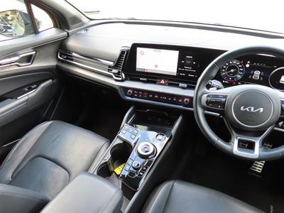 2022 Kia Sportage - Thumbnail
