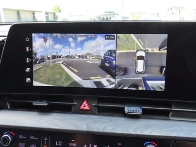 2022 Kia Sportage - Thumbnail