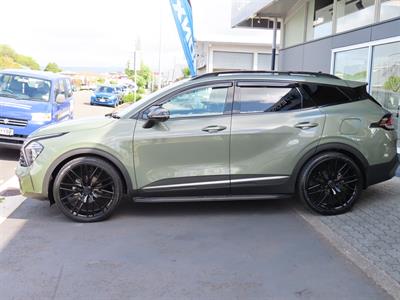 2022 Kia Sportage - Thumbnail